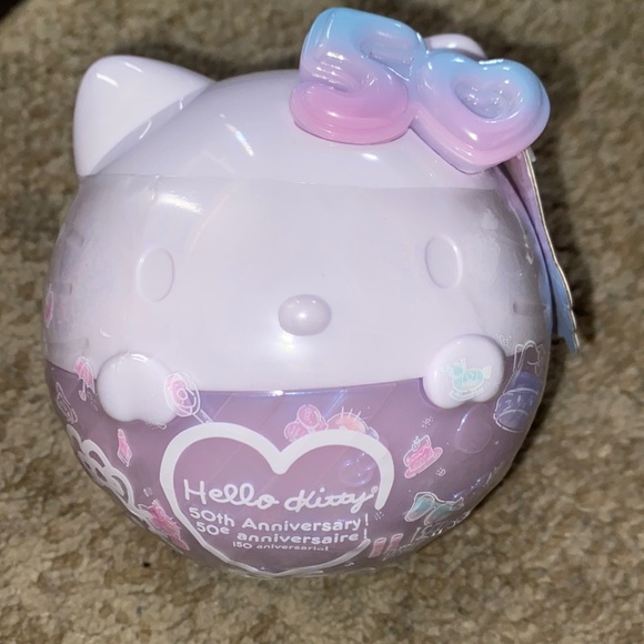 Hello kitty lol dolls - Picture 1 of 5